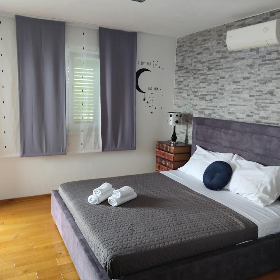 Apartmani Mira Brela Zewnętrze zdjęcie